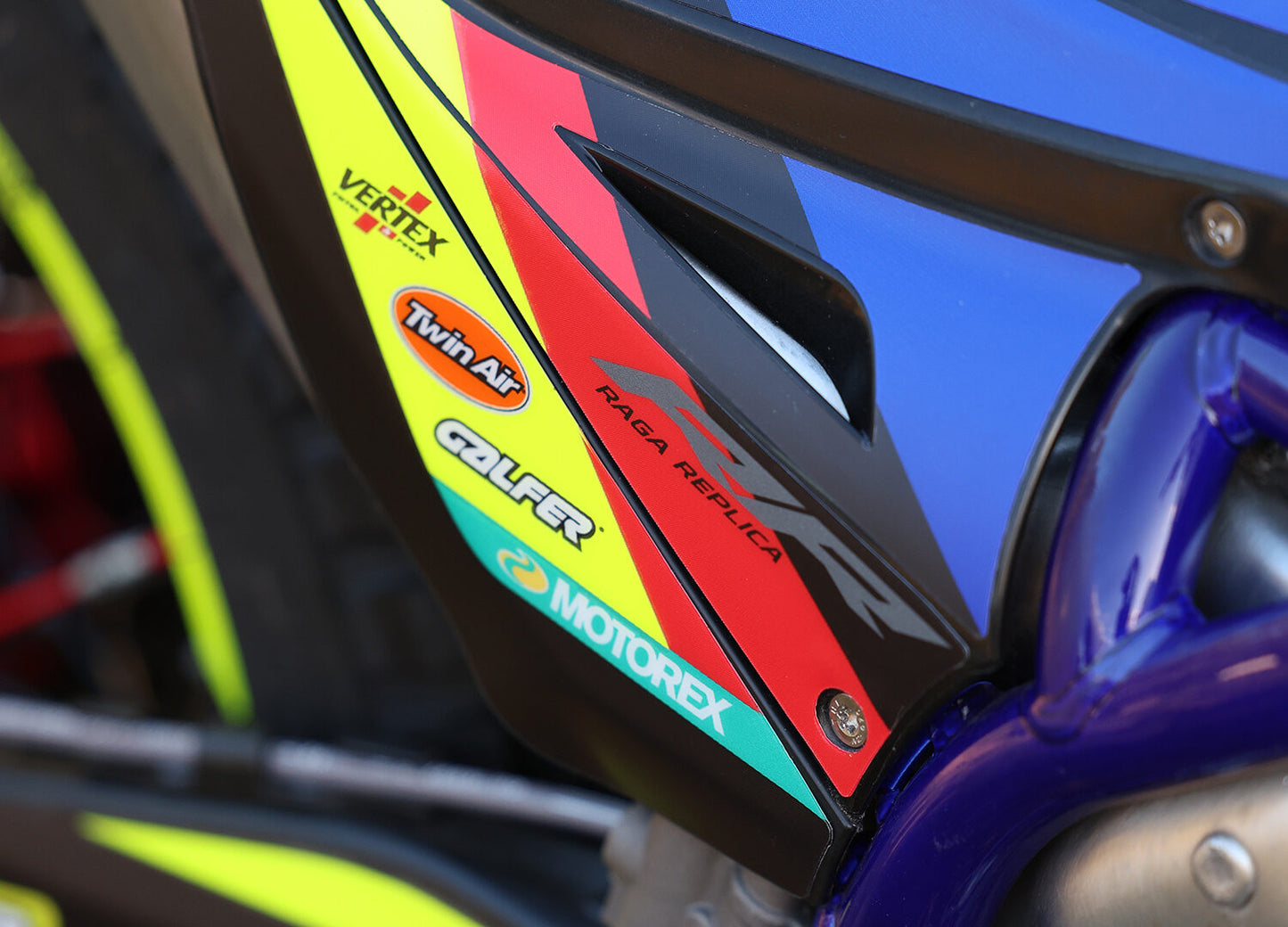 300 ST-F FACTORY ADAM RAGA REPLICA 2025
