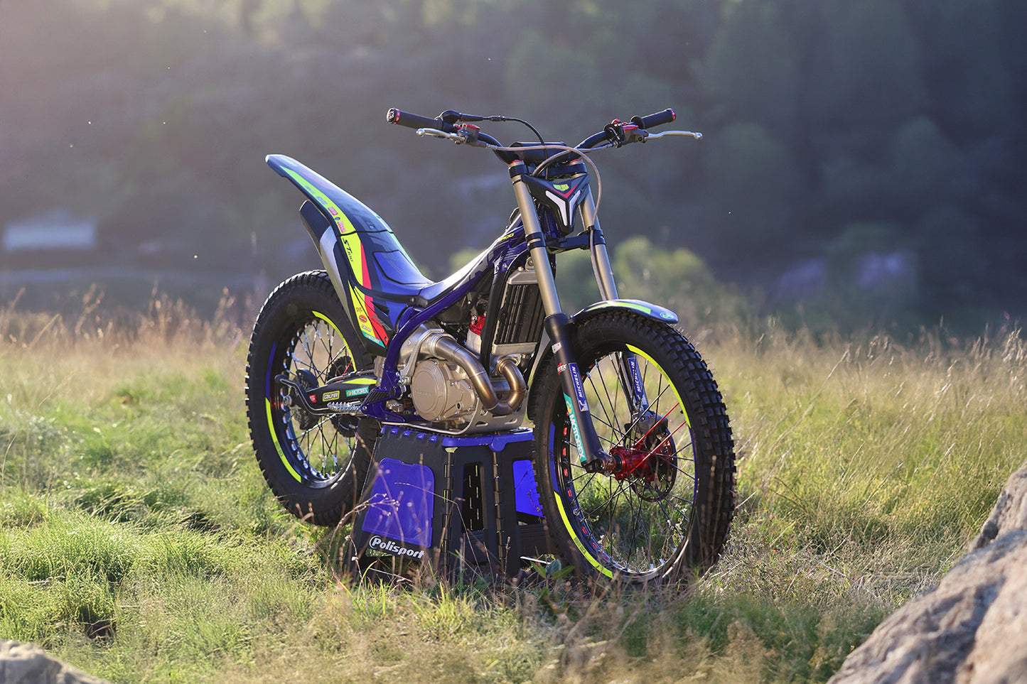 300 ST-F FACTORY ADAM RAGA REPLICA 2025